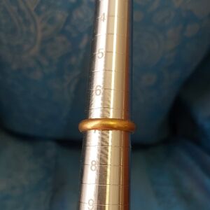 Elegant Gold Wedding Band Ring